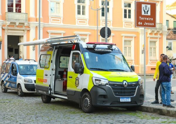 Base operacional Transalvador