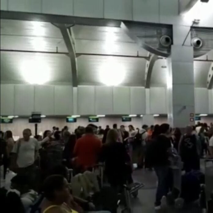 0A30C2CB-9365-4EC6-8E61-570D0061597B