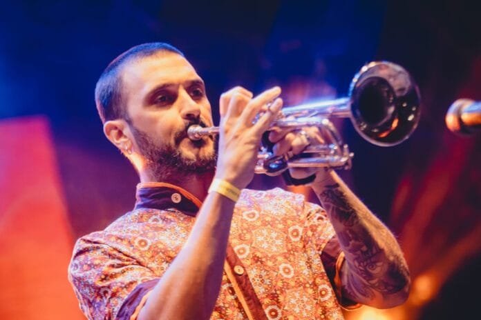 e70a521f-9513-4a49-a40f-039c9afab368