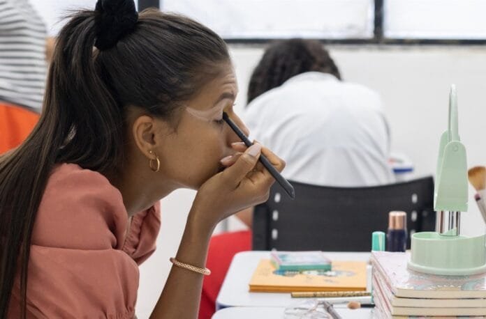 5d3efab9-de2e-4c24-aaec-febd53ed6efd