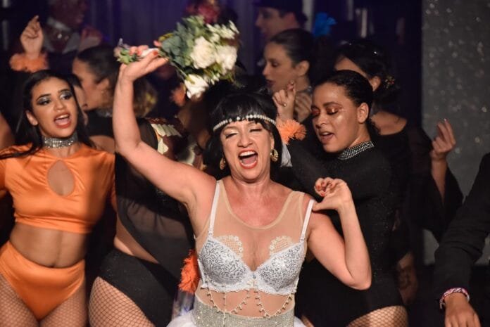 1e43b9f6-b735-49ac-a8fe-c6d4514793a4