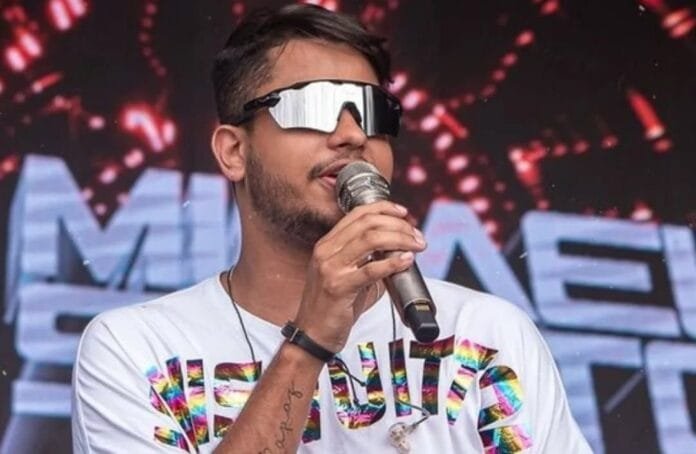 f45085f9-824f-4cd4-96a9-46b16289740a